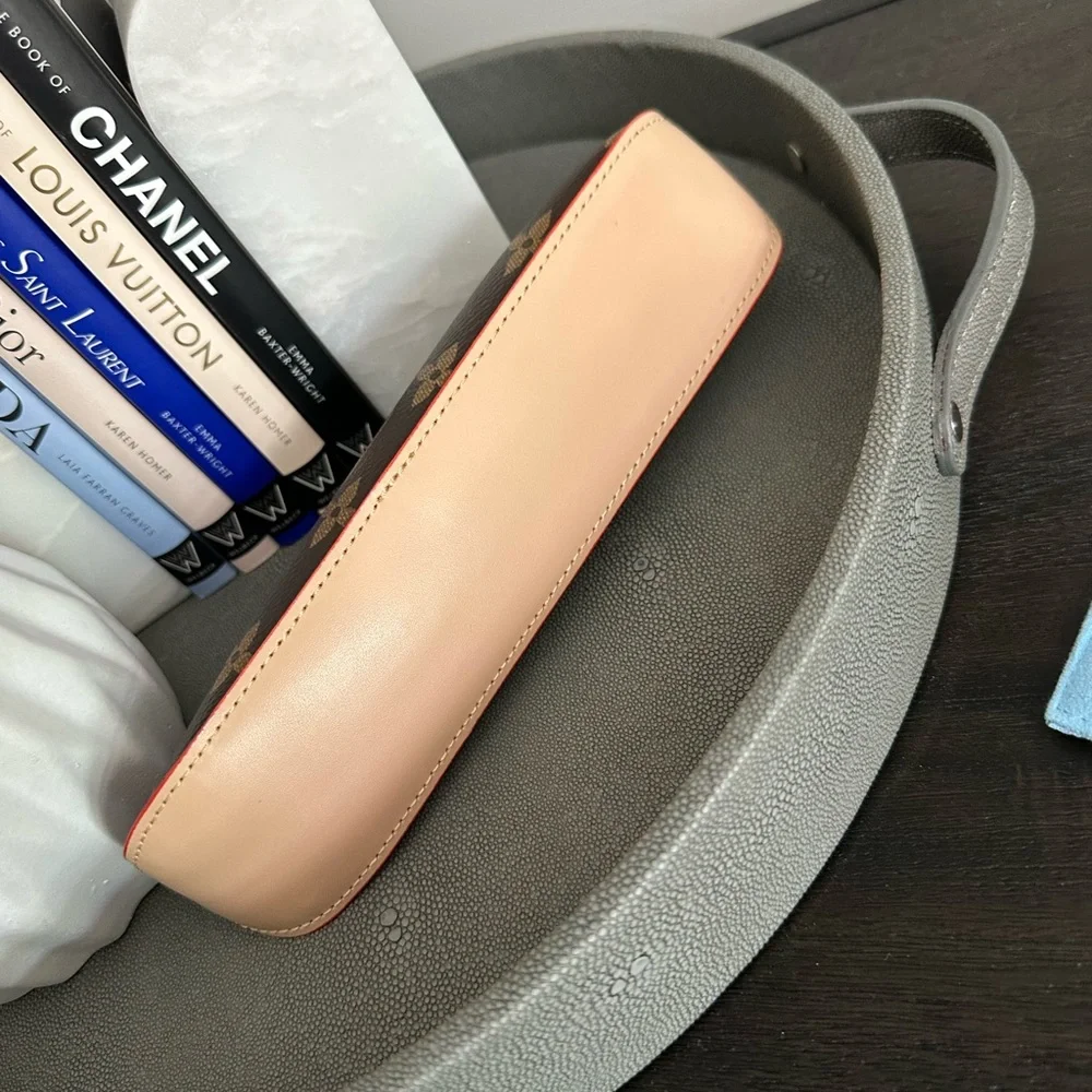 🐻 Brown Monogram Pencil Case Or Makeuo Brush Bag - Picture 6 of 7